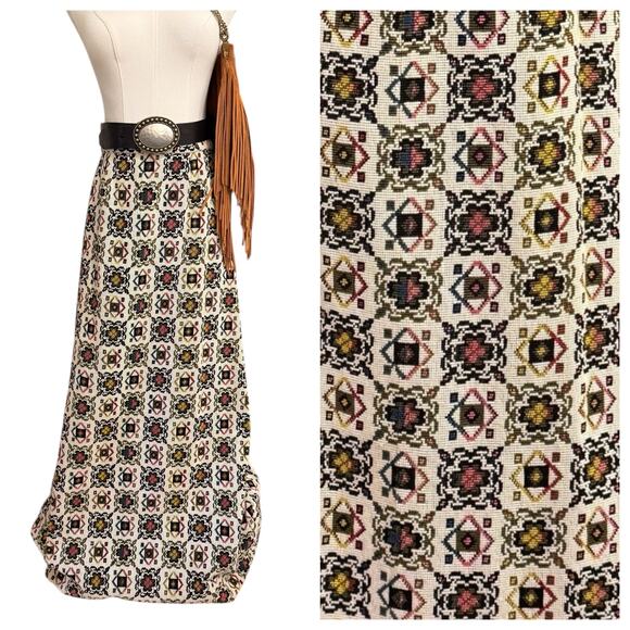 VTG 70s Tapestry Carpet Weight MAXI SKIRT Zip XS Needlepoint Pattern Handmade - Picture 2 of 13